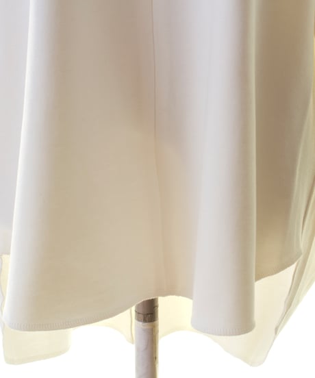 MARIED'OR　マリードール　ふくらみウール混Vネックプルオーバー　16196　2025秋冬　本州送料無料！