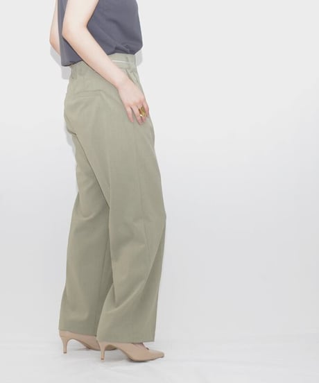 Praia　プライア 麻調合繊セミワイドパンツ　 LEO-2430