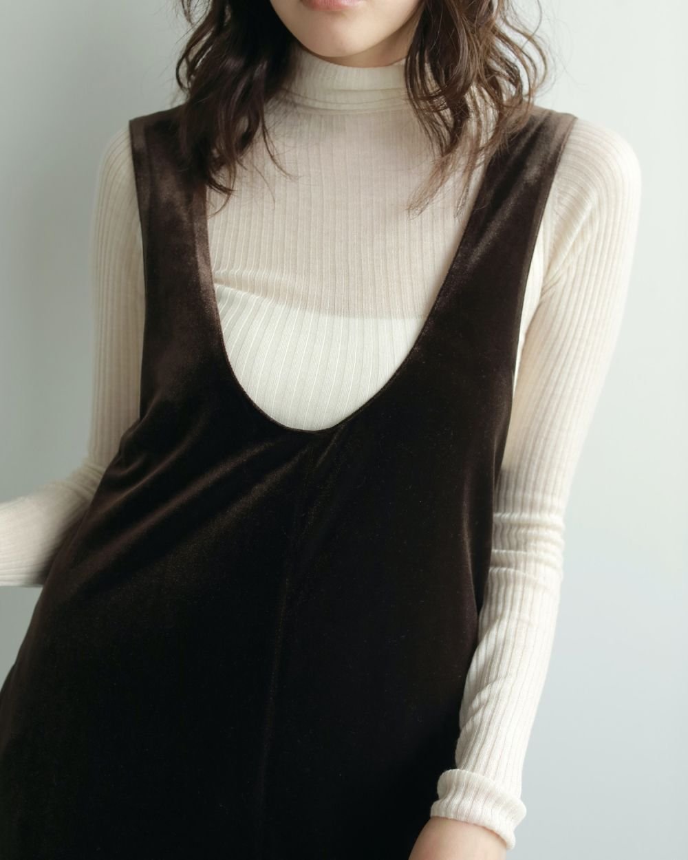 anuke アンヌーク Velour Uneck Onepiece 62520314 | De