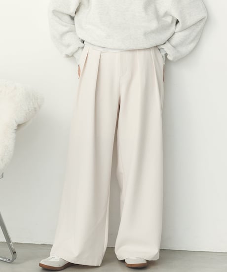 ストレッチワイドパンツ