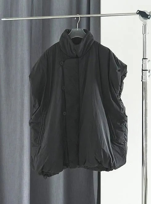 本日最終【anuke アンヌーク】Volume Over Vest 38 anuke アンヌーク Volume Over Vest 62520104 本州送料無料！