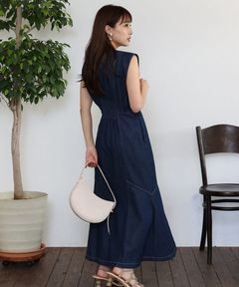 Pinue フレアスリーブシャツワンピース　デニム ピヌエ pinue フレアスリーブシャツワンピース デニム