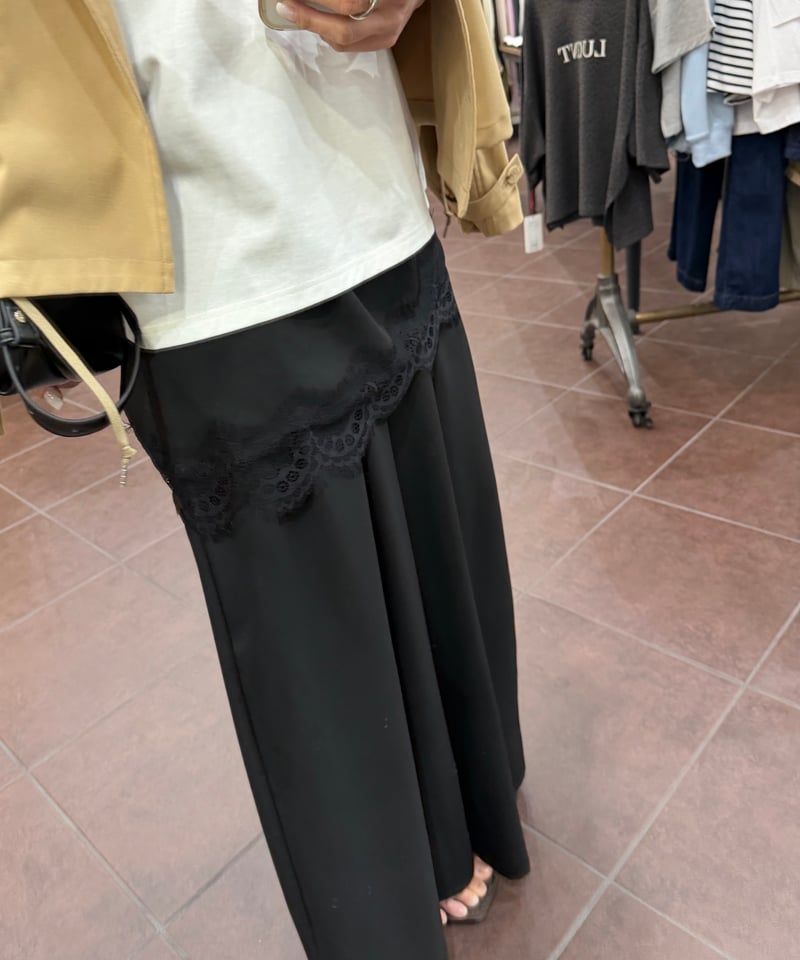 Anna Kerry アンナケリーレースヘムアシンメトリーキャミソール