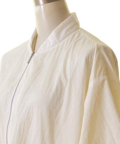 PASSIONE パシオーネ ROBE　ローブ　シャイニーナイロン袖ギャザーブルゾン PASSIONE　416414
