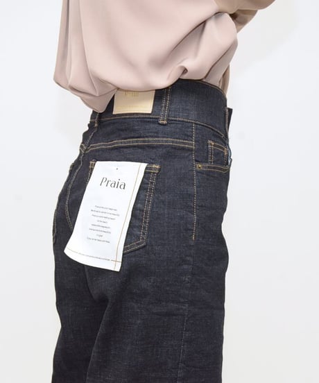【再再入荷】Praia　プライア　ハイウエストセミワイドデニム  LERK-23111