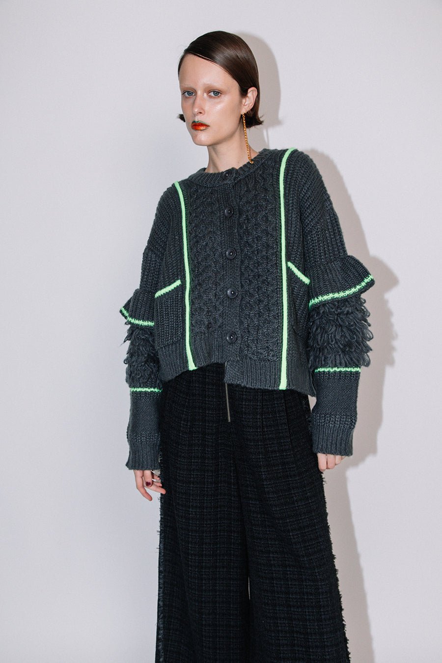 ALUA AILA／アウラアイラ　レイヤードドレープカーディガン ALUA AILA／アウラアイラ レイヤードドレープカーディガン