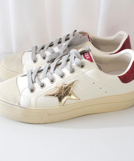 レディース　スーパースタースニーカー シューズ Women's Super-Star Classic Low Top Sneakers White Antique  即日発送