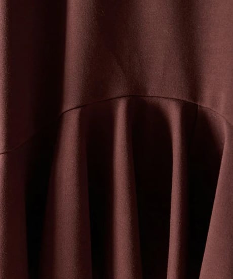 Mewl　ミュール　CHIGNON　シニヨン　アシメペプラムTOPS 　M262-88057