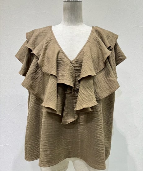 CYAN TOKYO　シアン トウキョウ　レイヤーフリルフレンチTOPS 601481