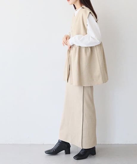 ラメペプラムニットベスト