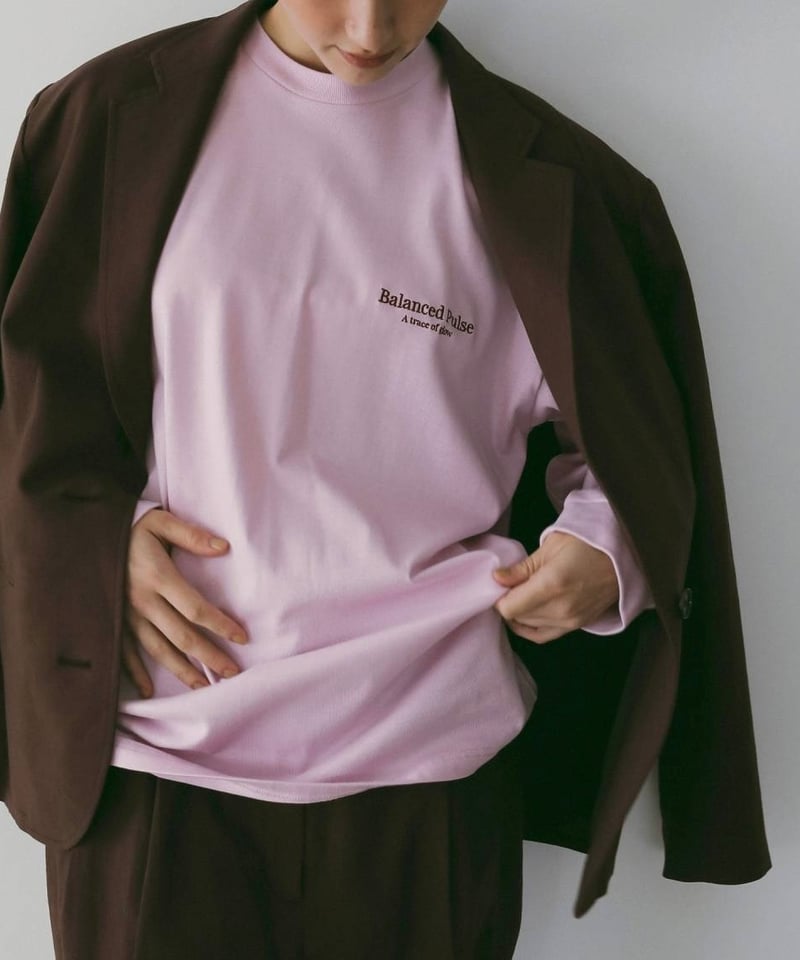 anuke アンヌーク Logo Long T-Shirts 62610623 | Deargo