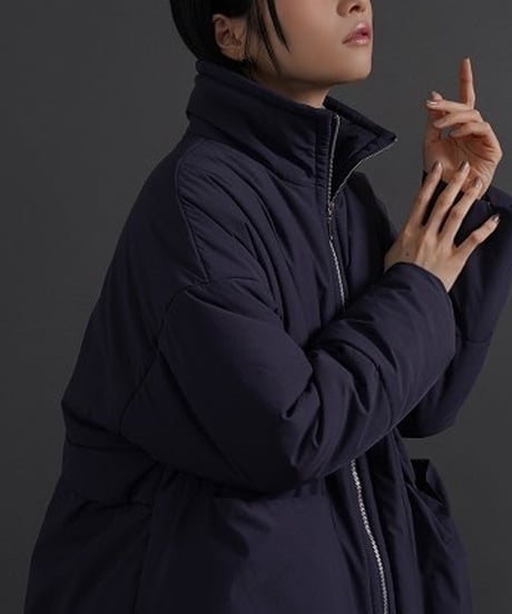 CYAN TOKYO　シアン トウキョウ　ハイネックパデットコクーンコート