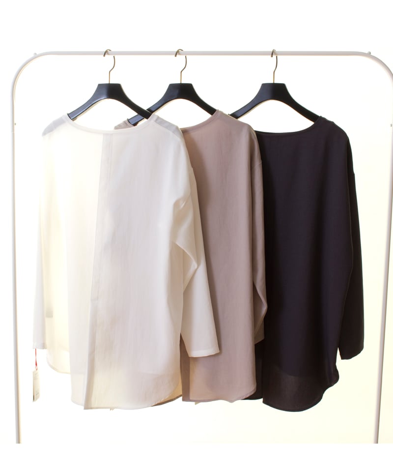 Dignite collier ディニテコリエ ロゴTブラウス 80256044 | Deargo