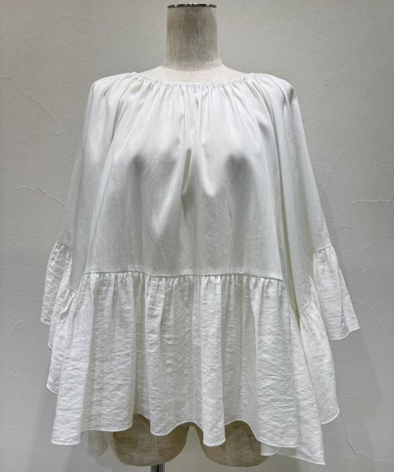 CYAN TOKYO シアントーキョー ギャザーフレアオーバーブラウス 601465