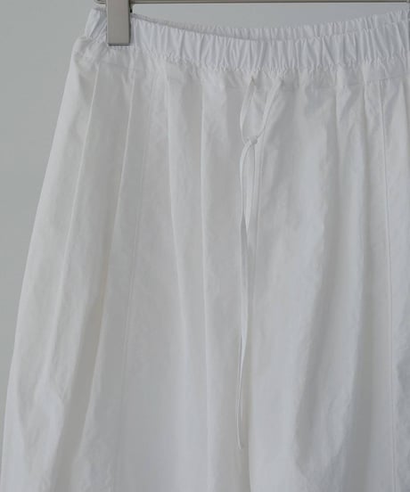 anuke アンヌーク　Volumetuck Cocoon Pants　62610720