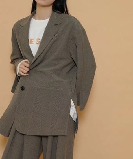 新品タグ付き　MICALLE MICALLE　デニムドッキングニット　ライダース fit=scale-down,w=1200