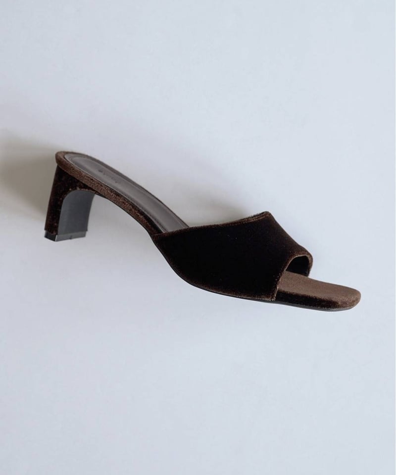 靴 anuke Squaretoe Velour Mule(black) anuke アンヌーク Squaretoe Velour Mule 62611027 | De