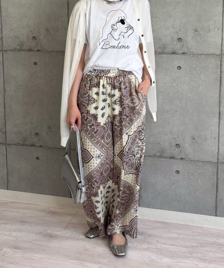 ROSIEE　ロージー　女の子柄コード刺繍Tシャツ　R810308　2026NEWARIIVAL