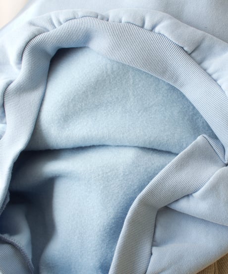 L'OURS POLAIRE et BLEU ルス・ポレイル＆ブルー ピグメント染め配色ロゴスウェット 25319115 本州送料無料！