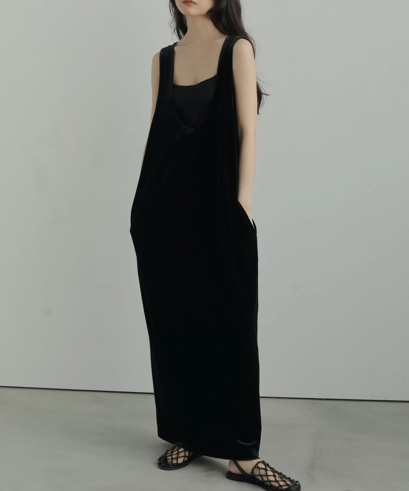 anuke アンヌーク Velour Uneck Onepiece 62520314 | De