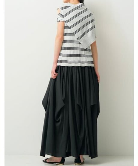 CHIGNON　シニヨン　ﾐﾆﾏﾙｸﾙｰﾈｯｸCDﾄｯﾌﾟｽ 9263-694GS (2026NEWARIIVAL)