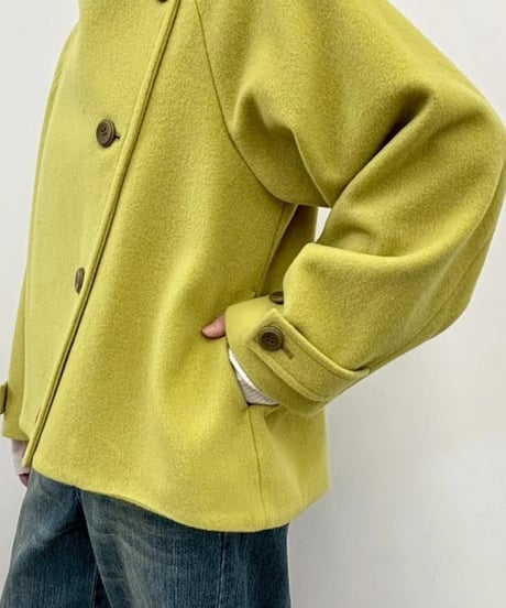CYNICAL シニカル PECOLAMBMOSSAS100　ウールスタンドカラーショートコート　652-94007　2026予約　10月下旬発送