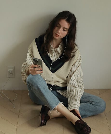 CREDONA　クレドナ　チルデンニットベスト