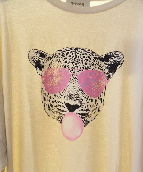 SEVEN SENSE セブンセンス　ピンクめがねチーターTee 1250411