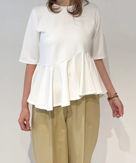 Mewl　ミュール　CHIGNON　シニヨン　アシメペプラムTOPS 　M262-88057
