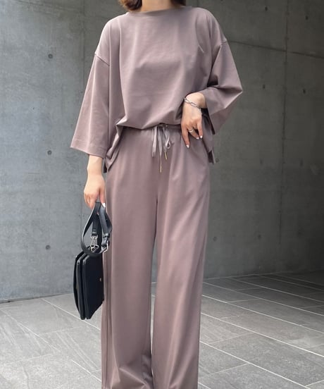 美品 AGNONA ヴァージンウール フォーマル アンサンブル クリーニング届 美品 AGNONA ヴァージンウール フォーマル アンサンブル クリーニング