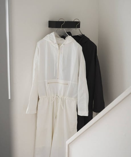 anuke アンヌーク　Nylon Zip Combinaison 62610307