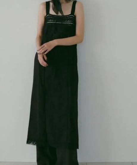 anuke アンヌーク Sheer Tuck Pants　62610717　本州送料無料！5月中旬～6月中旬発送予定
