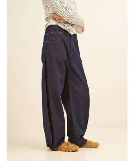 YENN　イエン　SIDE PLEATED DENIM