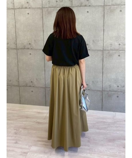 ROSIEE ロージー　R810306　ハート刺繍×手書き風ロゴプリントTシャツ