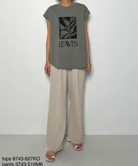 CHIGNON　シニヨン　ｱｰﾄﾌﾟﾘﾝﾄﾌﾚﾝﾁTee　8743-627KO