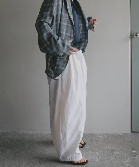 anuke アンヌーク　Volumetuck Cocoon Pants　62610720