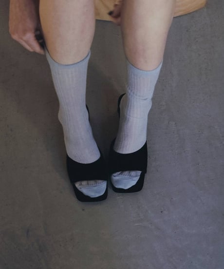 anuke アンヌーク　Squaretoe Velour Mule　62611027