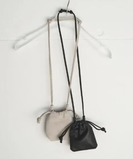 anuke アンヌーク  Leather Mini Pochette 62521030