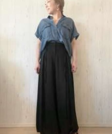 L'ours Polaire et Bleu　ルス ポレ―ル　スーパーワイドトラウザー　25316070【6/24インスタライブ】