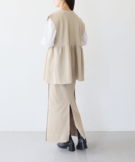 ラメペプラムニットベスト