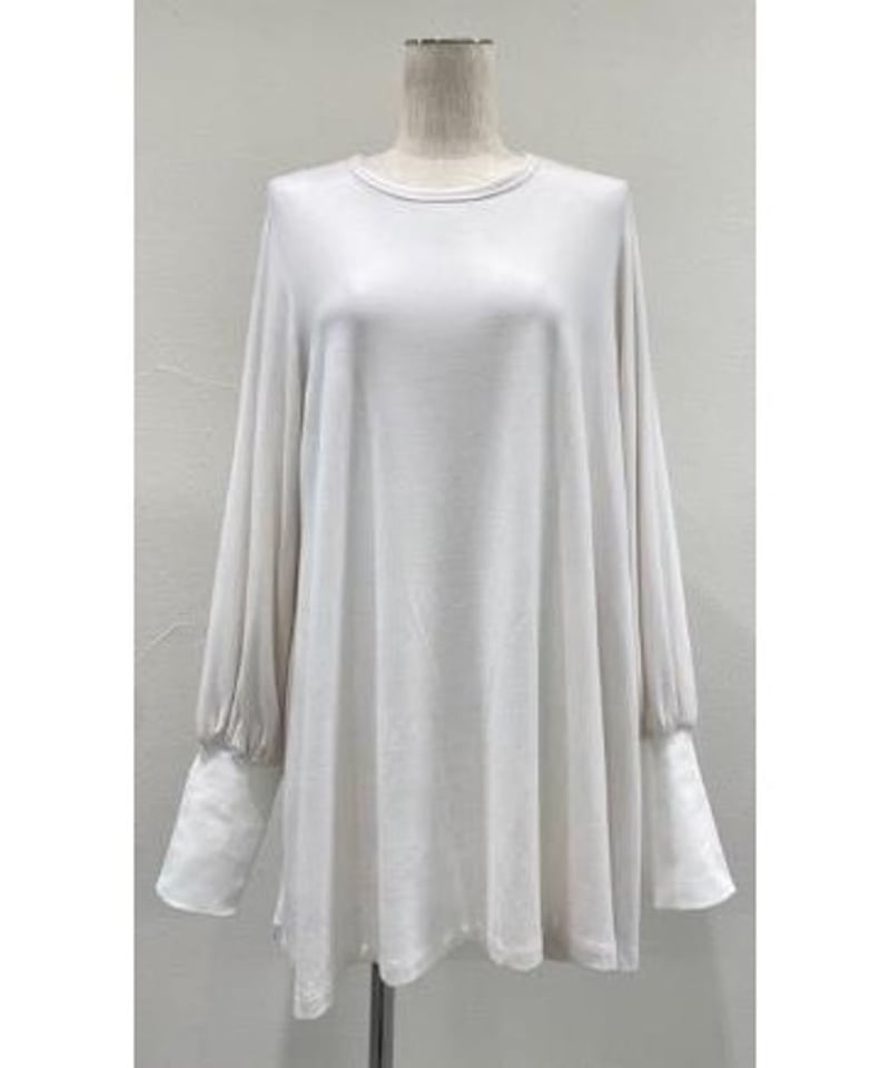 CYAN TOKYO ワイドスリーブウォームフレアチュニック CYAN TOKYO ワイドスリーブウォームフレアチュニック