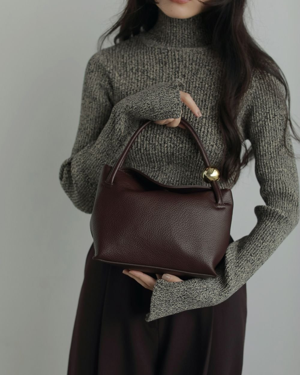 ⭐美品未使用 anuke Volume Ball Bag⭐ anuke アンヌーク Volume Ball Bag 62521032 本州送料無料！ |