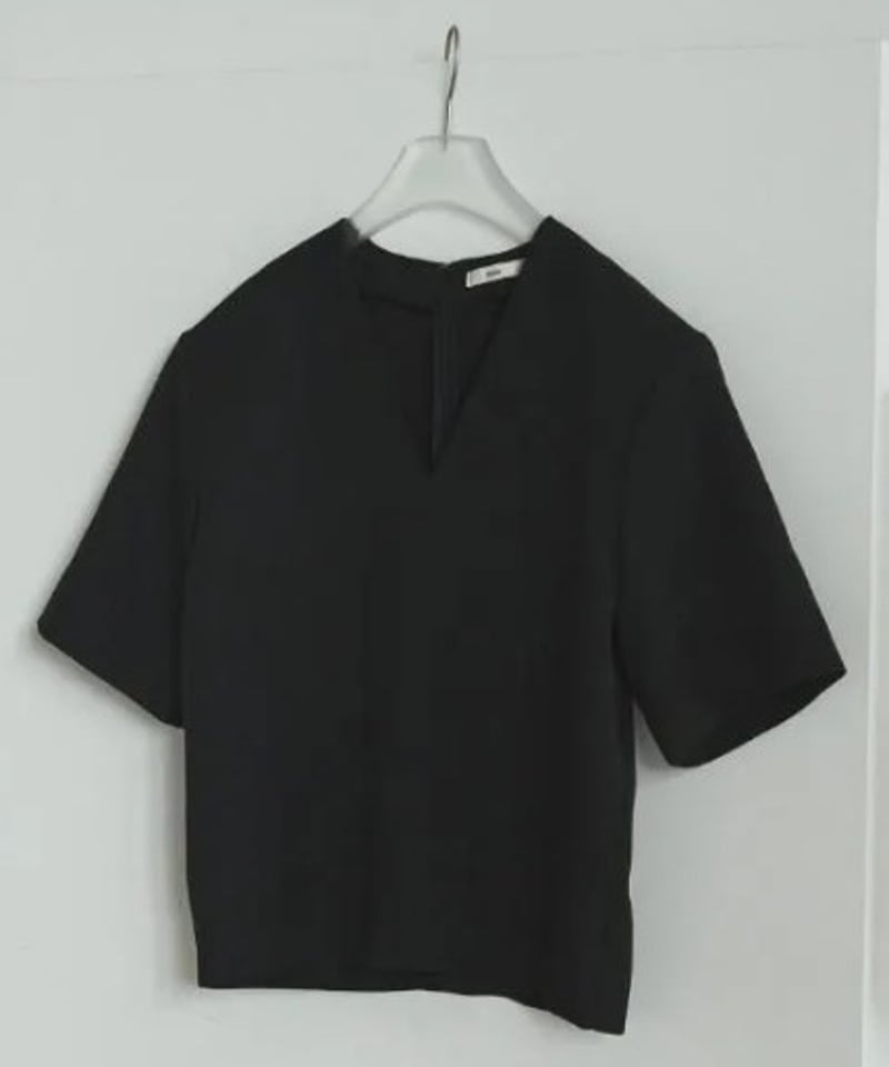 ànuke online store（アンヌーク）anuke(アンヌーク) トップス