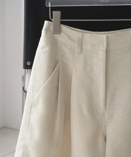 anuke アンヌーク Tuck Half Pants　62610716　本州送料無料！4月中旬～5月中旬発送予定
