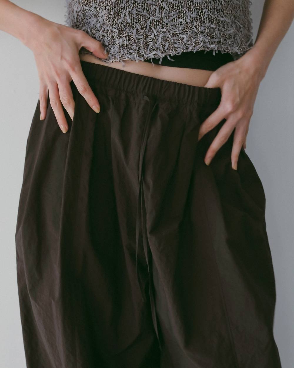 anuke アンヌーク Volumetuck Cocoon Pants 62610720 |