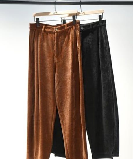 YENN イエン　MOLE TWILL CURVED PT
