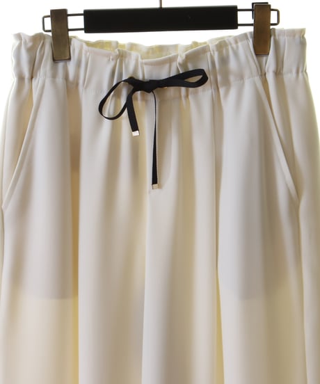 PASSIONE パシオーネ ROBE　ローブ パシオーネ　タック入りワイドパンツ　イージーパンツ 616640