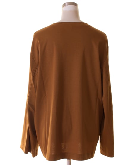 Dignite collier　ディニテコリエ フロントロゴ長袖Ｔシャツ　TW-80256019