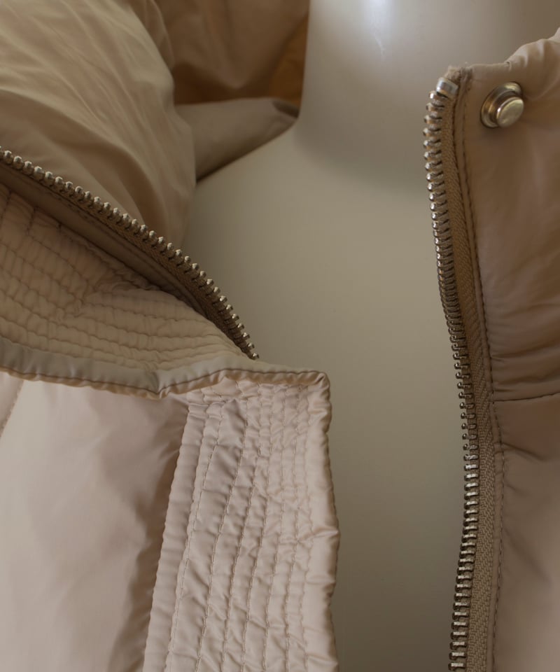 ayane フード付きダウンベスト ayane フード付きダウンベスト ayane フード付きダウンベスト