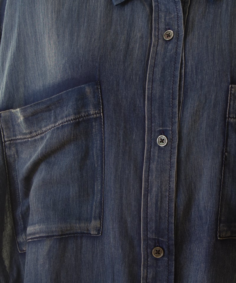 新品未使用　シアーデニムシャツ　ディニテコリエ ディニテコリエ(Dignite Collier）シアーデニムシャツ／サックス